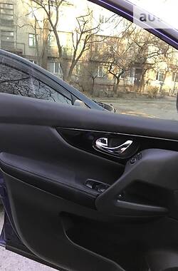 Позашляховик / Кросовер Nissan Qashqai 2016 в Запоріжжі