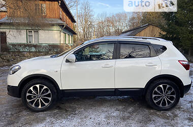 Внедорожник / Кроссовер Nissan Qashqai 2011 в Косове