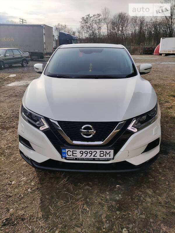 Внедорожник / Кроссовер Nissan Qashqai 2020 в Черновцах