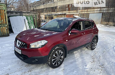 Хэтчбек Nissan Qashqai 2012 в Киеве