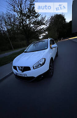 Внедорожник / Кроссовер Nissan Qashqai 2011 в Виннице