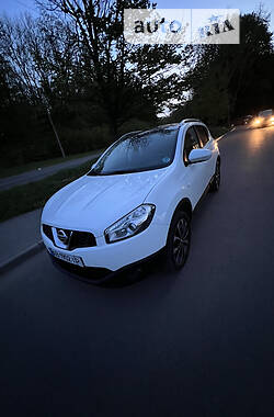 Внедорожник / Кроссовер Nissan Qashqai 2011 в Виннице