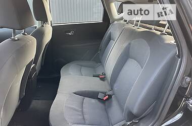 Внедорожник / Кроссовер Nissan Qashqai 2007 в 