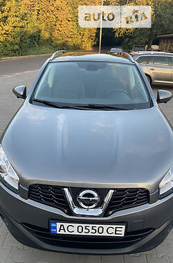 Универсал Nissan Qashqai 2012 в Луцке