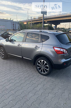 Универсал Nissan Qashqai 2012 в Луцке