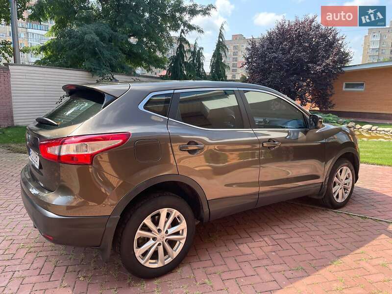 Внедорожник / Кроссовер Nissan Qashqai 2015 в Кропивницком фото 7 Внедорожник / Кроссовер Nissan Qashqai 2015 в Кропивницком