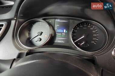 Позашляховик / Кросовер Nissan Qashqai 2018 в 