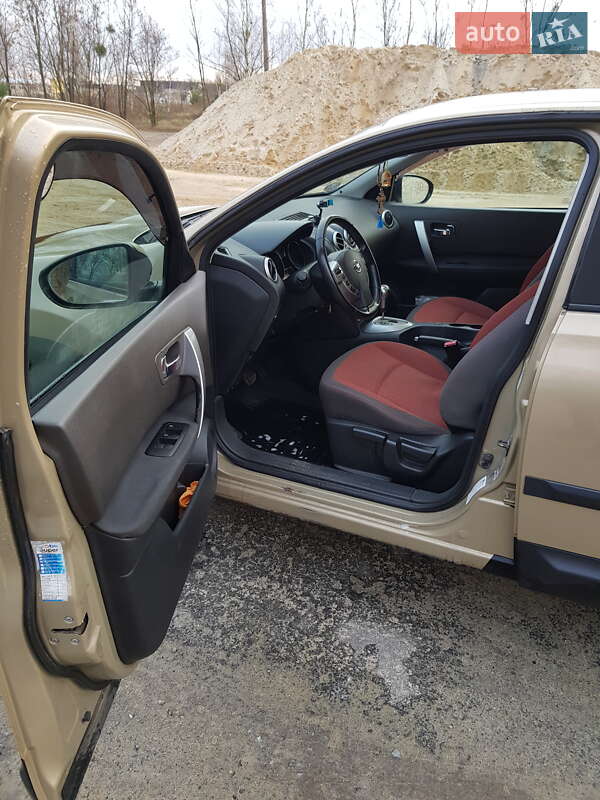 Внедорожник / Кроссовер Nissan Qashqai 2007 в Славуте