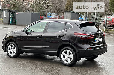 Внедорожник / Кроссовер Nissan Qashqai 2021 в 