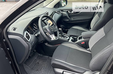 Внедорожник / Кроссовер Nissan Qashqai 2021 в 