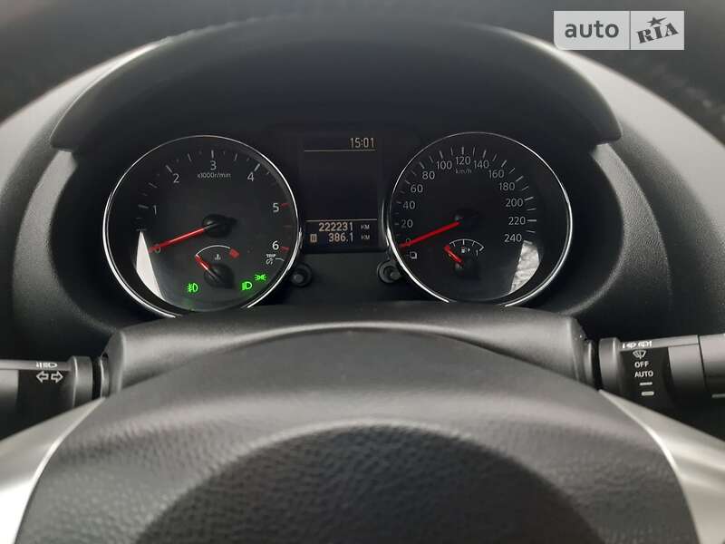 Внедорожник / Кроссовер Nissan Qashqai 2010 в Запорожье