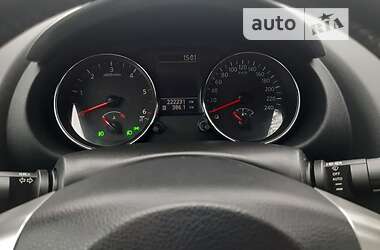 Позашляховик / Кросовер Nissan Qashqai 2010 в  фото 12 Позашляховик / Кросовер Nissan Qashqai 2010 в