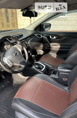 Внедорожник / Кроссовер Nissan Qashqai 2016 в 