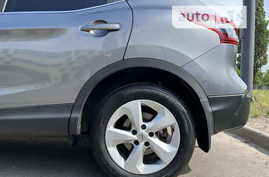 Позашляховик / Кросовер Nissan Qashqai 2020 в 