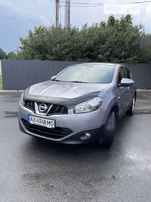 Внедорожник / Кроссовер Nissan Qashqai 2010 в Харькове