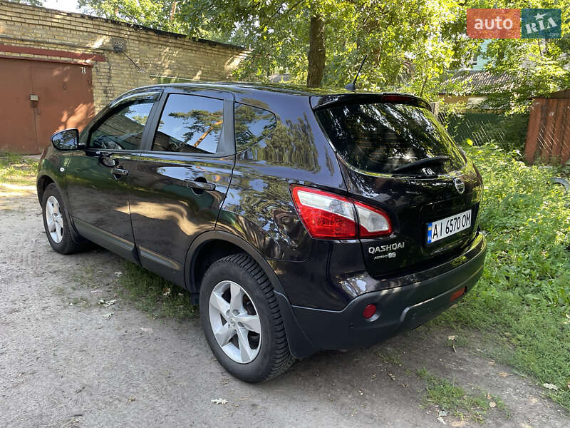 Позашляховик / Кросовер Nissan Qashqai 2012 в Ірпені