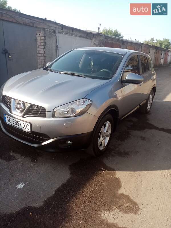 Внедорожник / Кроссовер Nissan Qashqai 2010 в Кривом Роге