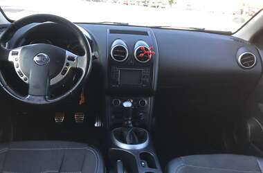 Внедорожник / Кроссовер Nissan Qashqai 2011 в 