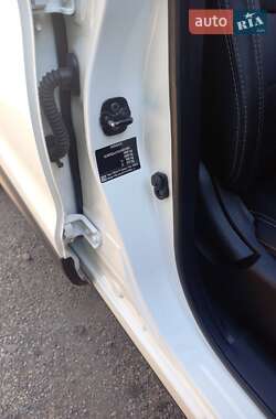 Внедорожник / Кроссовер Nissan Qashqai 2017 в Казанке