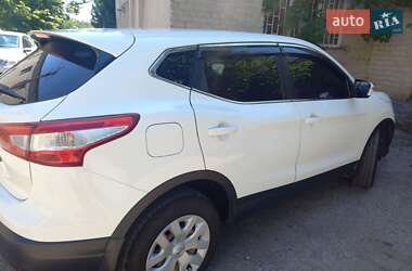 Внедорожник / Кроссовер Nissan Qashqai 2017 в Казанке