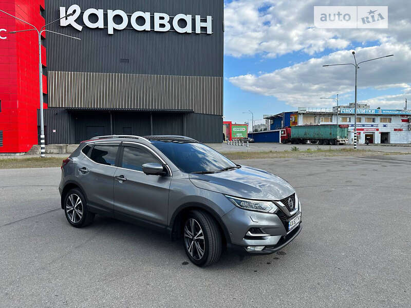 Позашляховик / Кросовер Nissan Qashqai 2021 в Ватутіному