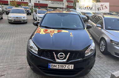 Позашляховик / Кросовер Nissan Qashqai 2010 в Сумах