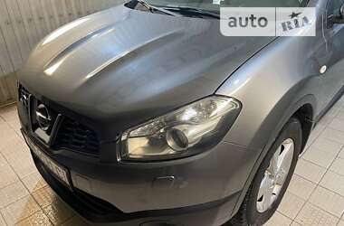 Внедорожник / Кроссовер Nissan Qashqai 2013 в Киеве