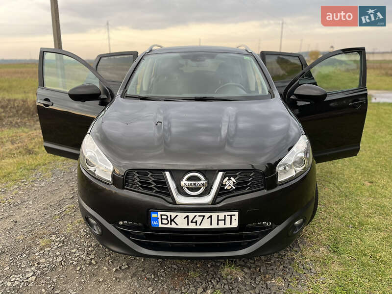 Внедорожник / Кроссовер Nissan Qashqai 2012 в Ровно