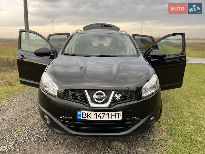 Внедорожник / Кроссовер Nissan Qashqai 2012 в Ровно