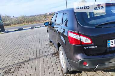 Позашляховик / Кросовер Nissan Qashqai 2011 в Одесі