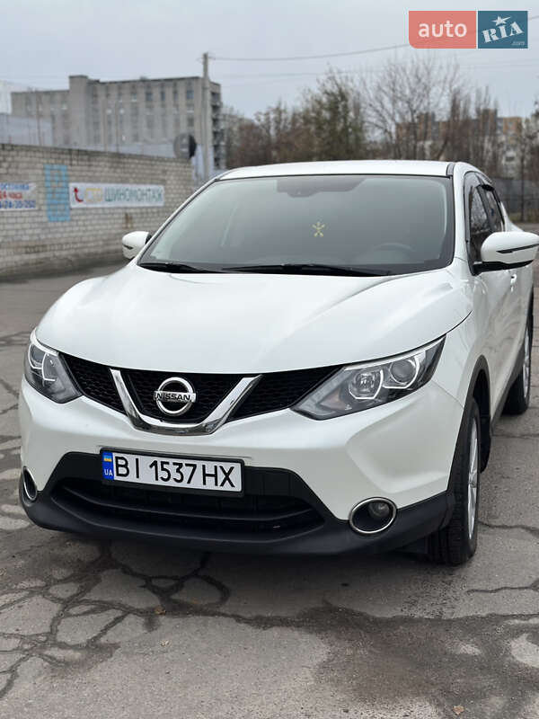 Внедорожник / Кроссовер Nissan Qashqai 2016 в Кременчуге