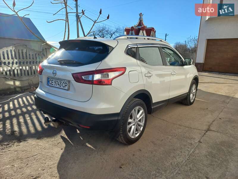 Внедорожник / Кроссовер Nissan Qashqai 2017 в Черновцах