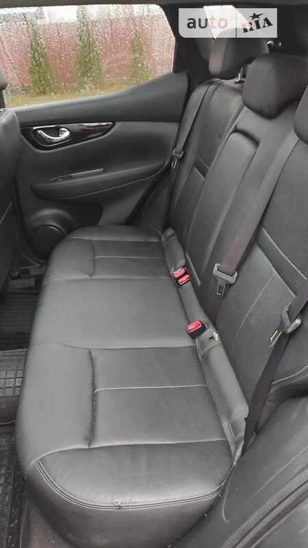 Позашляховик / Кросовер Nissan Qashqai 2014 в Бучі