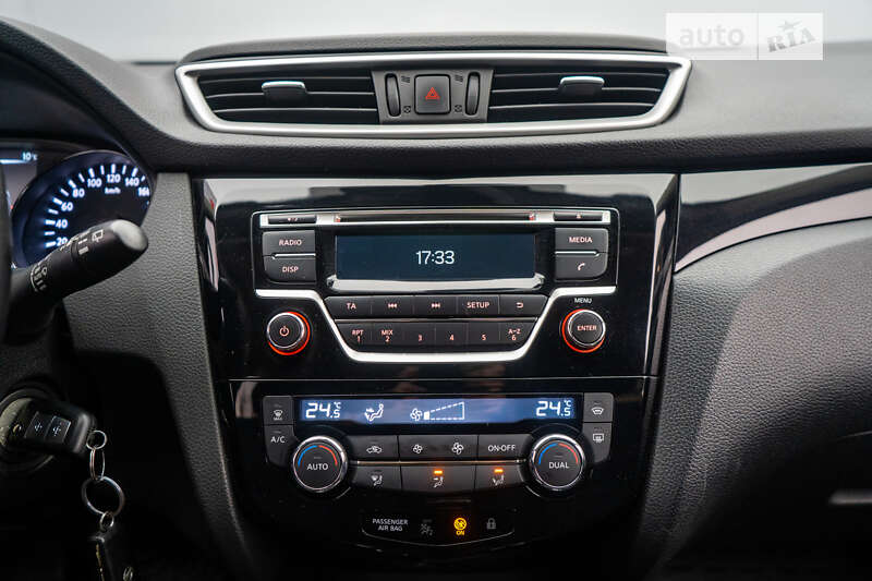 Внедорожник / Кроссовер Nissan Qashqai 2017 в Киеве