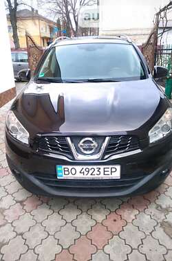 Внедорожник / Кроссовер Nissan Qashqai 2011 в Тернополе