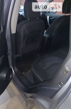 Внедорожник / Кроссовер Nissan Qashqai 2010 в 