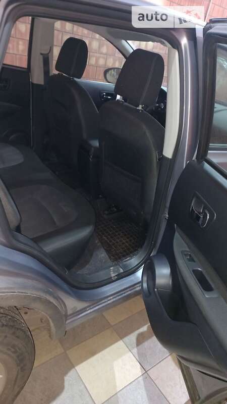 Внедорожник / Кроссовер Nissan Qashqai 2010 в Кривом Роге