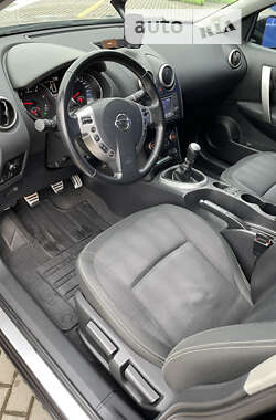 Внедорожник / Кроссовер Nissan Qashqai 2010 в 