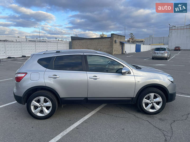 Nissan Qashqai 2012