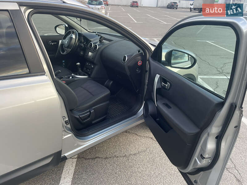 Внедорожник / Кроссовер Nissan Qashqai 2012 в Киеве