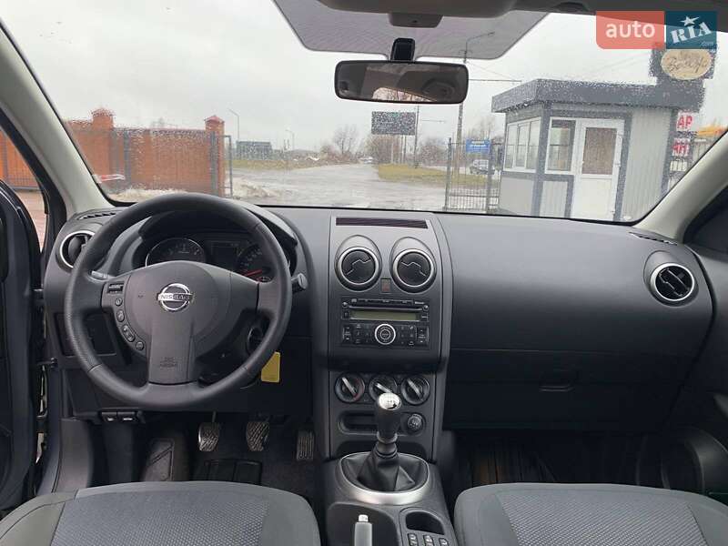 Внедорожник / Кроссовер Nissan Qashqai 2010 в Луцке
