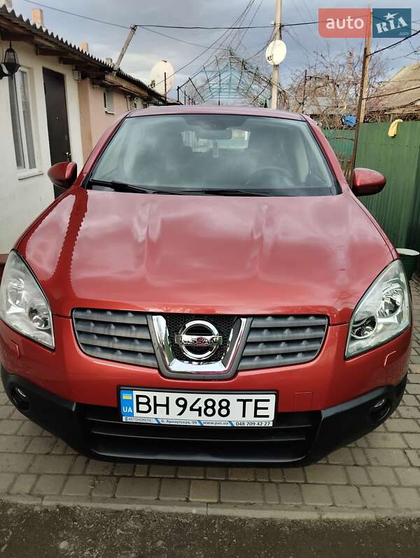 Внедорожник / Кроссовер Nissan Qashqai 2008 в 