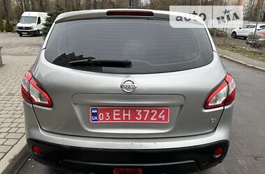 Позашляховик / Кросовер Nissan Qashqai 2011 в Луцьку