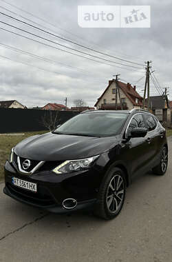 Внедорожник / Кроссовер Nissan Qashqai 2016 в Ивано-Франковске