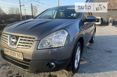 Внедорожник / Кроссовер Nissan Qashqai 2010 в Звягеле