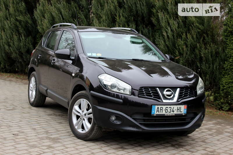 Внедорожник / Кроссовер Nissan Qashqai 2010 в Самборе