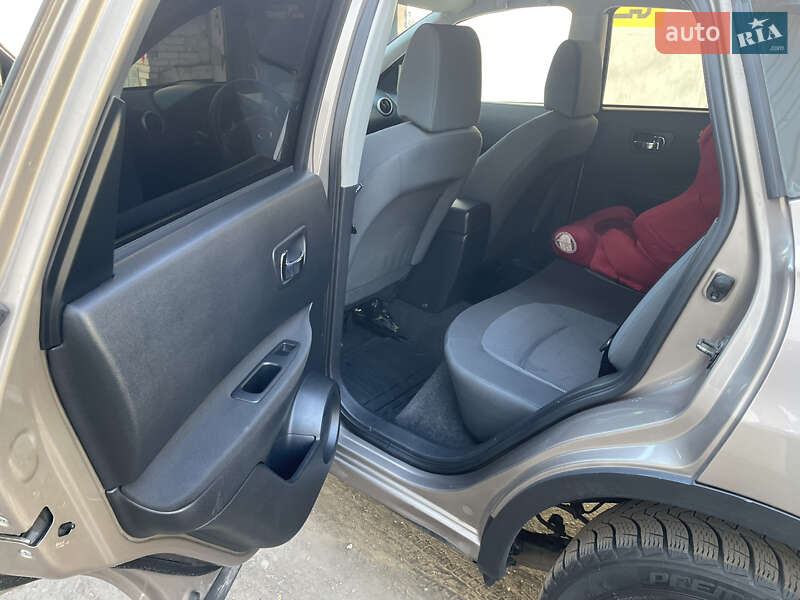 Внедорожник / Кроссовер Nissan Qashqai 2008 в Киеве