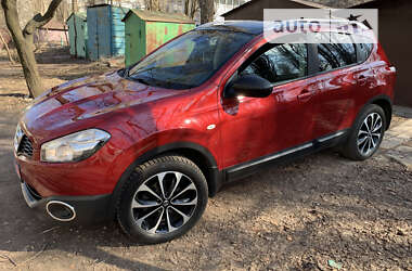 Позашляховик / Кросовер Nissan Qashqai 2012 в Покровську