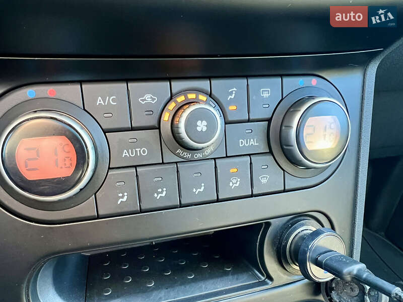 Внедорожник / Кроссовер Nissan Qashqai 2010 в Днепре