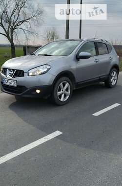 Внедорожник / Кроссовер Nissan Qashqai 2010 в Стрые